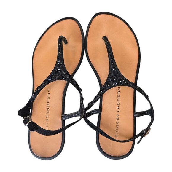 Chinese Laundry Women's 7 Studded Black Thong Buckle Sandals - Picture 6 of 14